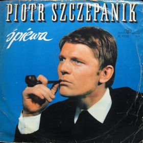 Piotr Szczepanik – Śpiewa 
